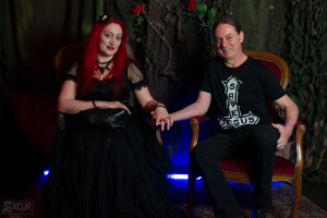 Schwarzer_Ball_April2025_Besucher006_w