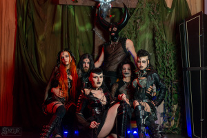 Schwarzer_Ball_April2025_Besucher061_w