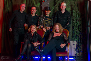 Schwarzer_Ball_April2025_Besucher087_w